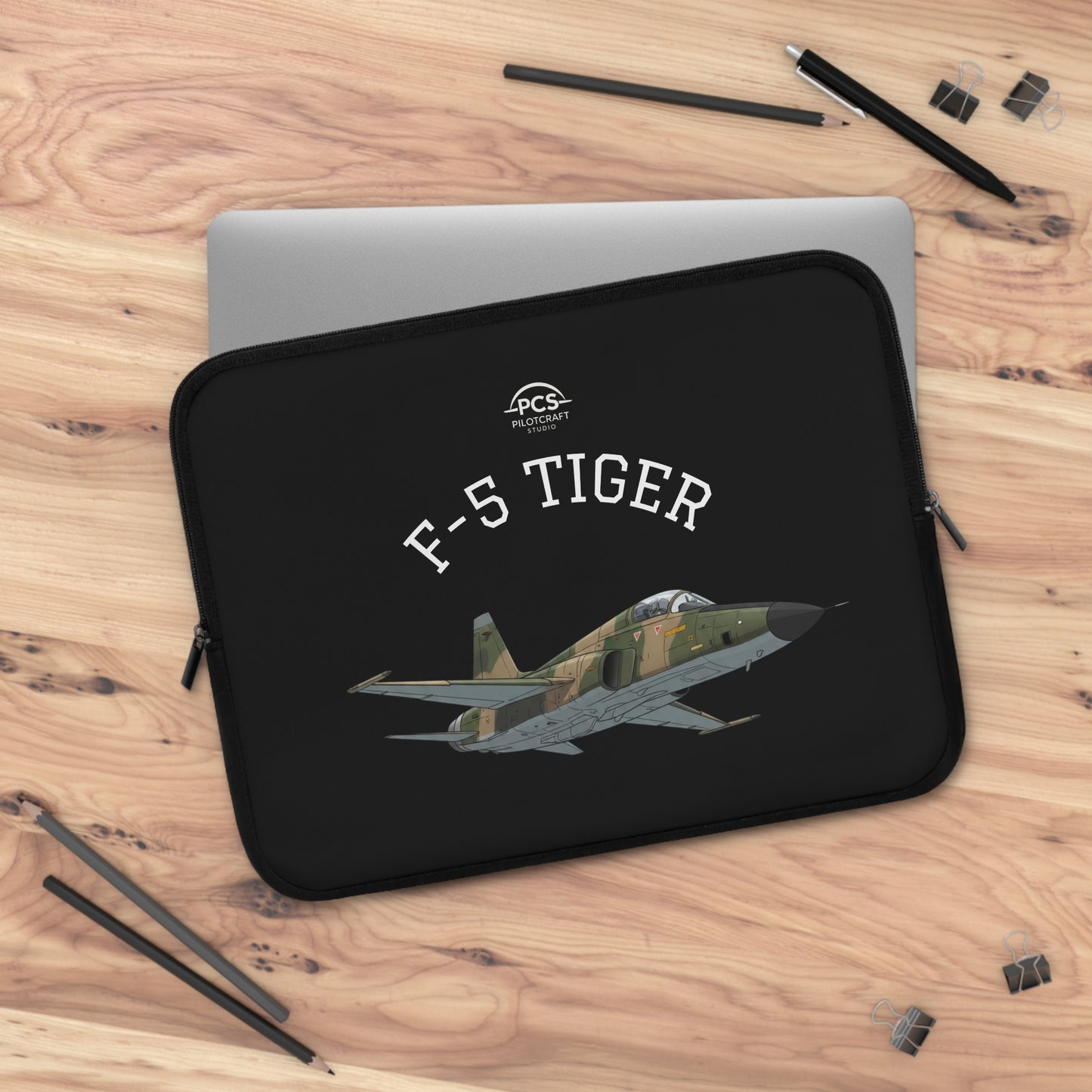F-5 Tiger Laptop Sleeve — Aviation Apparel