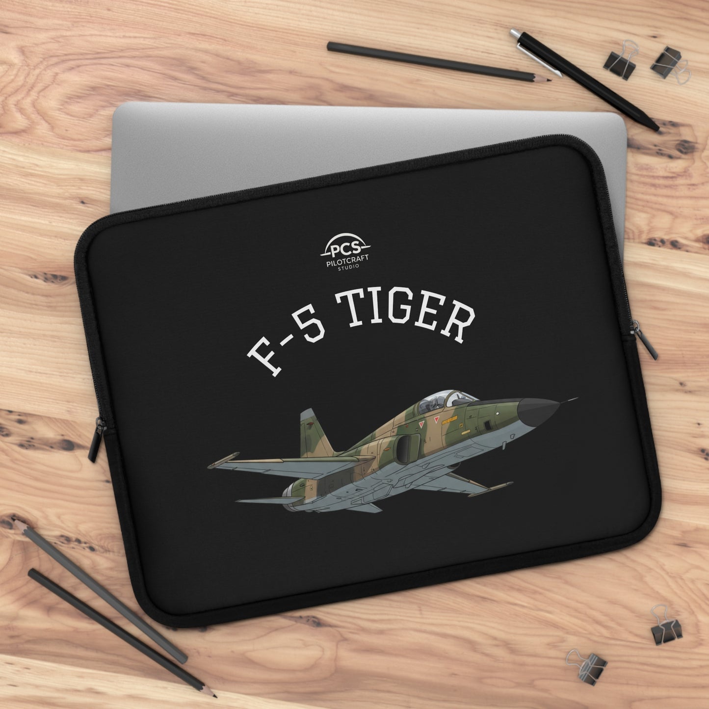 F-5 Tiger Laptop Sleeve — Aviation Apparel